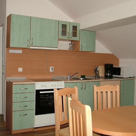 Kisiovi Apartment Devin Esterno foto